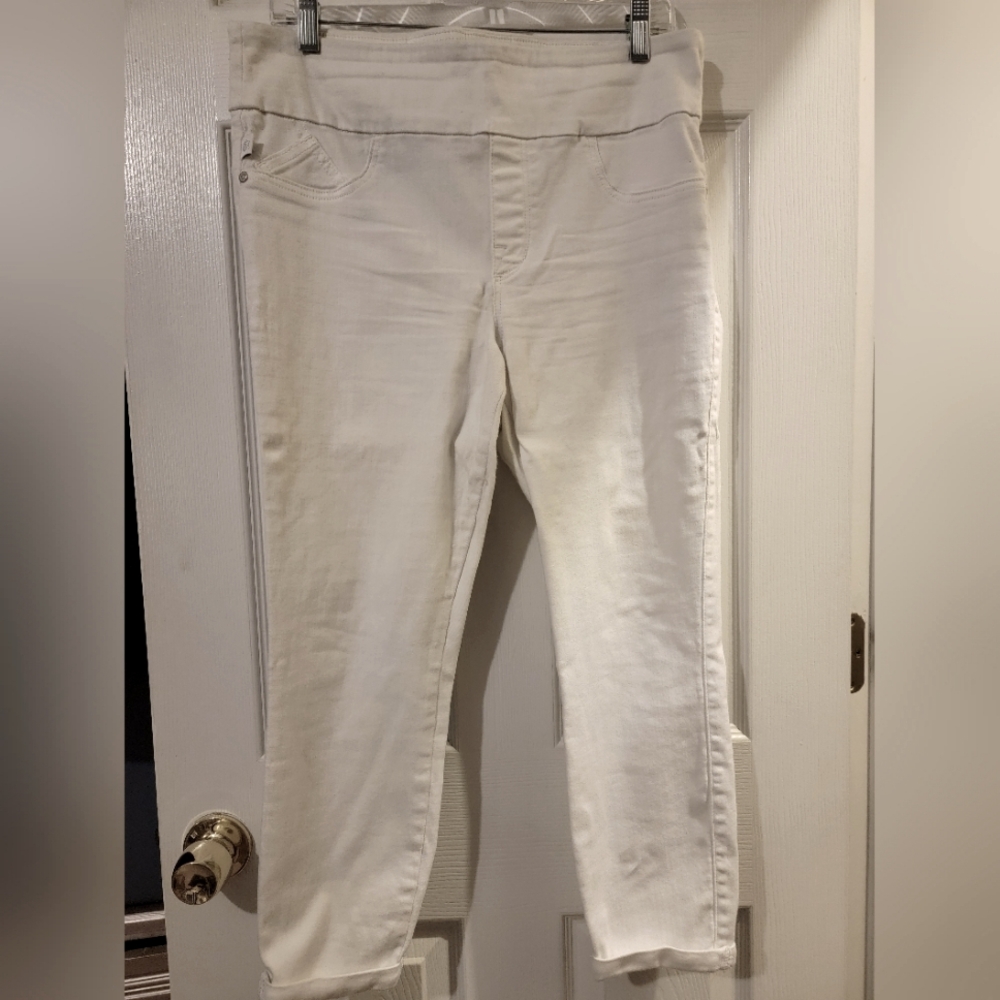 Rock & Republic skinny white jeans